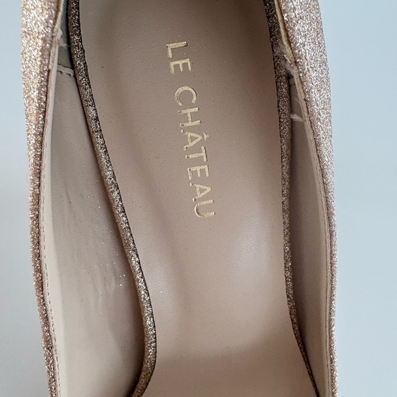 Le Château Gold Glitter Pointed-Toe Heels Size 8 NEW - Picture 3 of 5